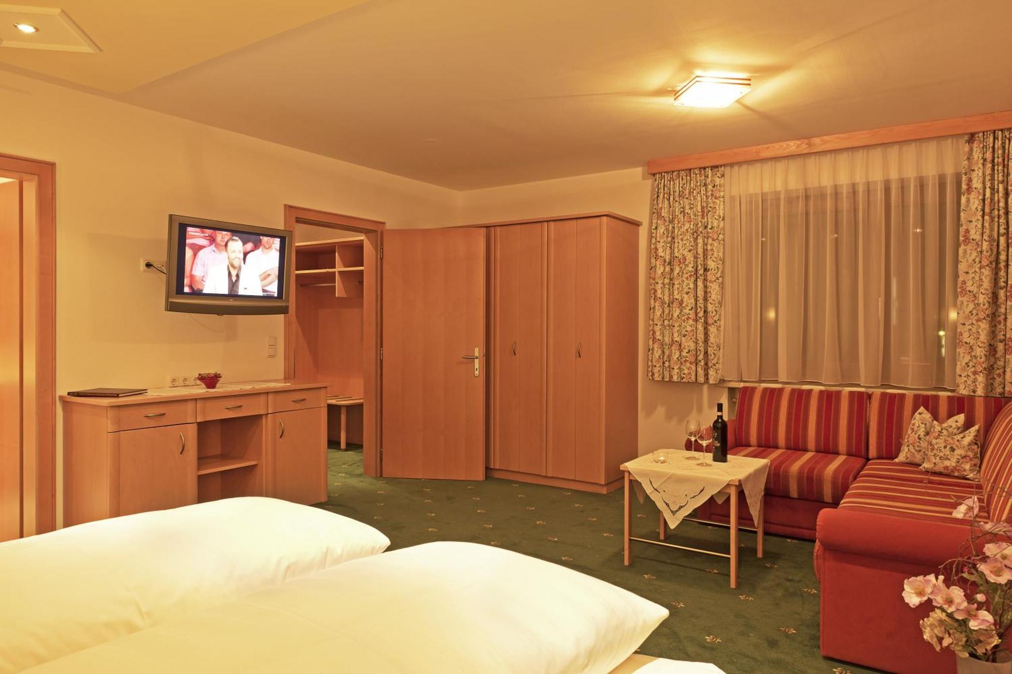 Hotel Angelika Sankt Anton am Arlberg Phòng bức ảnh